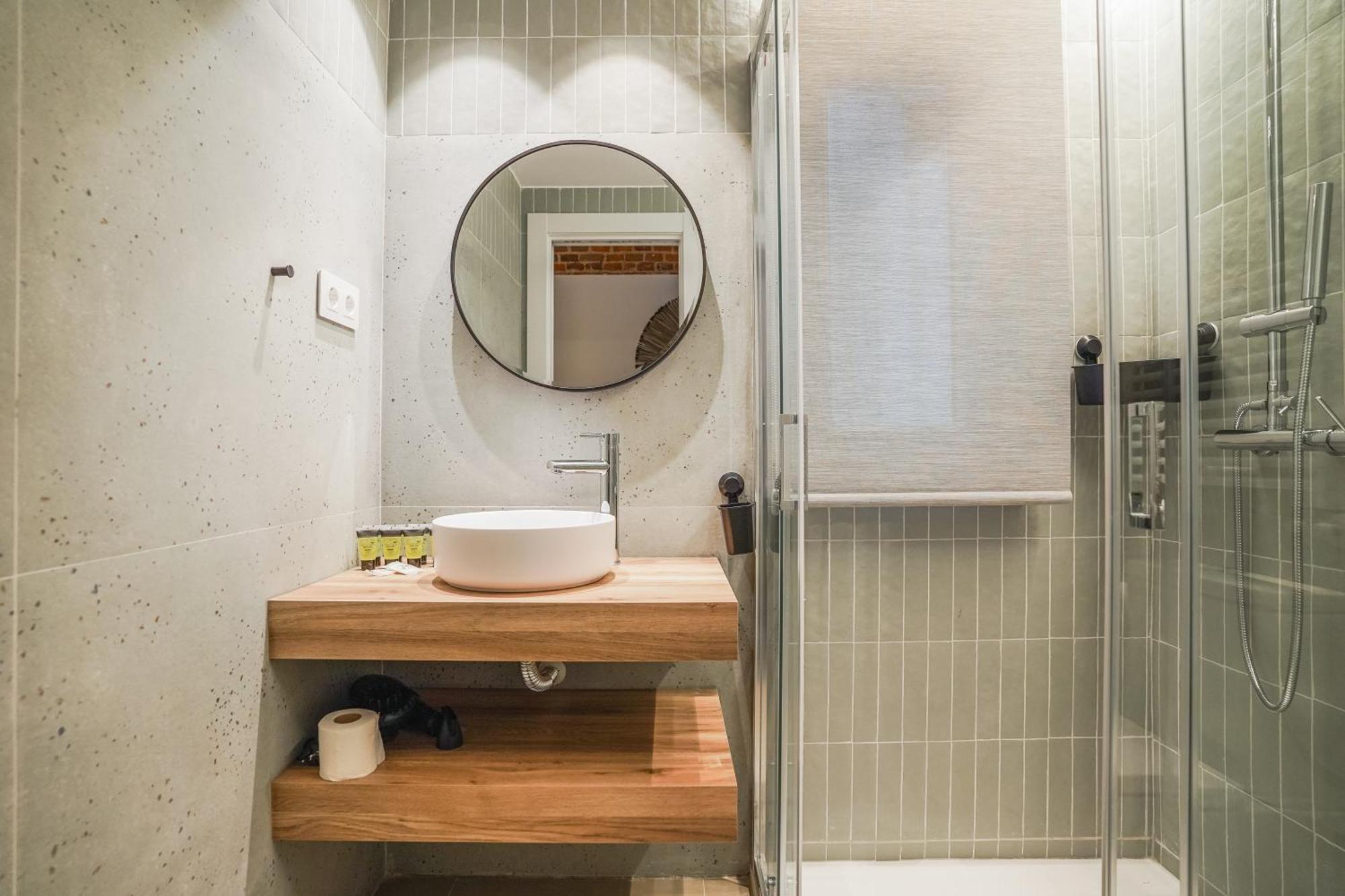 Modern Apartment-2Bedrooms 1Bath-Cuatro Caminos مدريد المظهر الخارجي الصورة