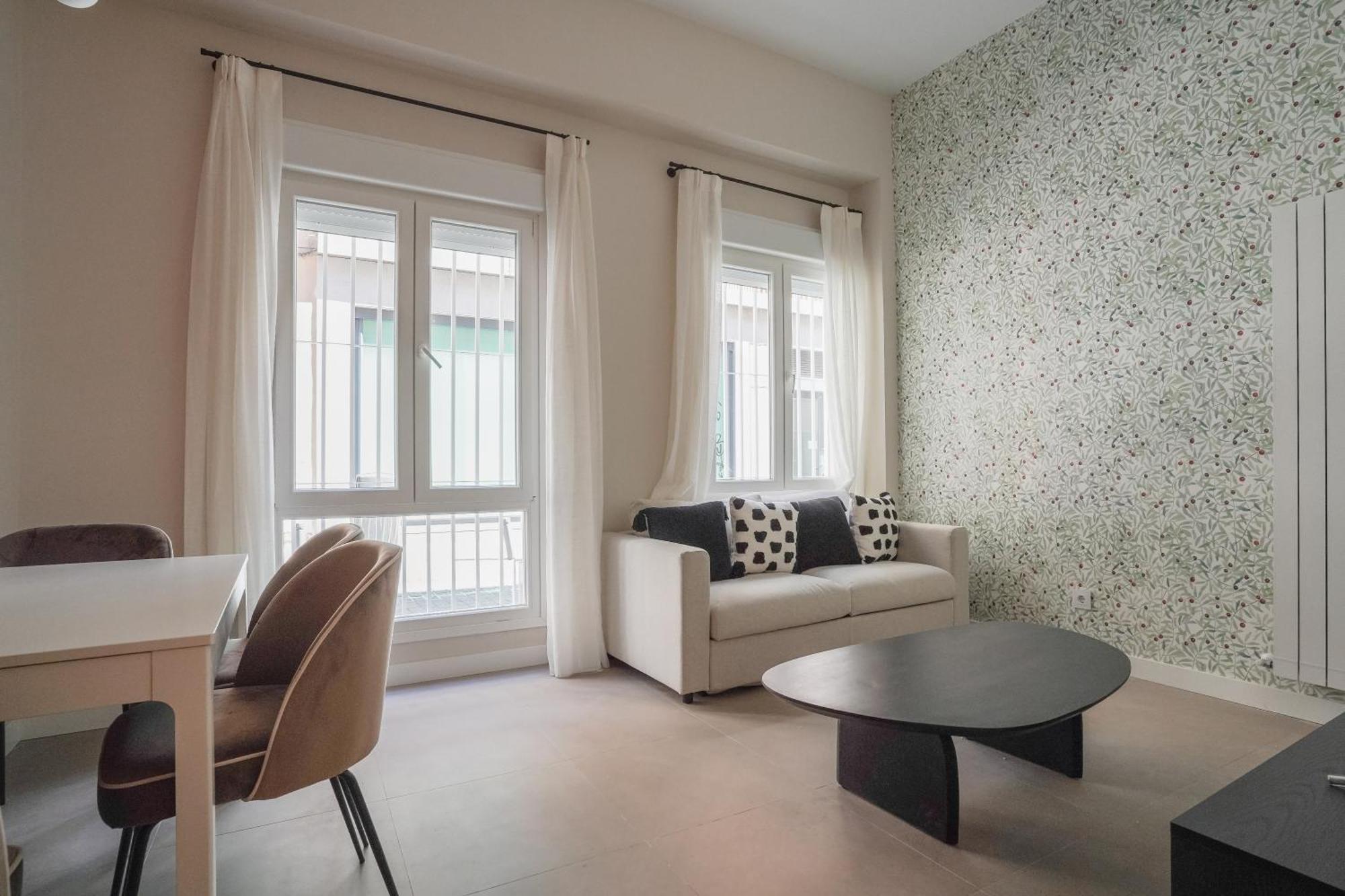 Modern Apartment-2Bedrooms 1Bath-Cuatro Caminos مدريد المظهر الخارجي الصورة